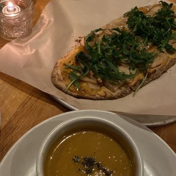 True Food Kitchen - Flatbread and butternut squash soup - New American Near Me - Phoenix, Arizona True Food Kitchen - Flatbread and butternut squash soup - New American Near Me - Phoenix, Arizona