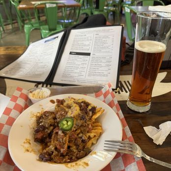 Planted Flag Brewing - Pumpkin Spice Beer and Chili Cheese Fries. - Brewpubs Near Me - Medina, Ohio Planted Flag Brewing - Pumpkin Spice Beer and Chili Cheese Fries. - Brewpubs Near Me - Medina, Ohio