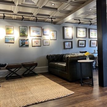 The Met of Freeport - Seating - Breakfast & Brunch Near Me - Freeport, Maine The Met of Freeport - Seating - Breakfast & Brunch Near Me - Freeport, Maine