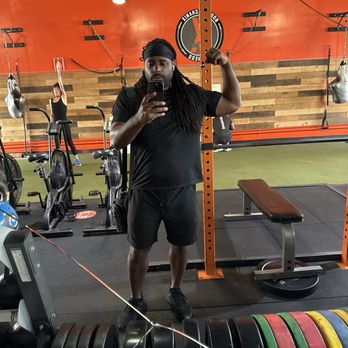 Body Mechanix - Laurel - Gym Selfie - Trainers Near Me - Oakland, California Body Mechanix - Laurel - Gym Selfie - Trainers Near Me - Oakland, California