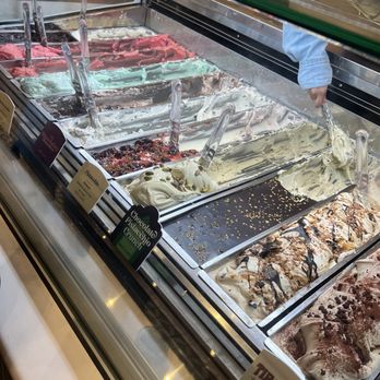 Bacio Di Latte - gelato flavors - Ice Cream & Frozen Yogurt Near Me - San Jose, California