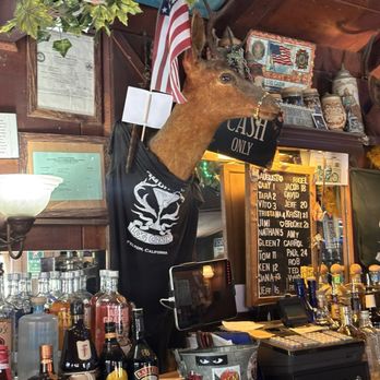 Monty's Log Cabin - Dive Bars Near Me - Felton, California Monty's Log Cabin - Dive Bars Near Me - Felton, California