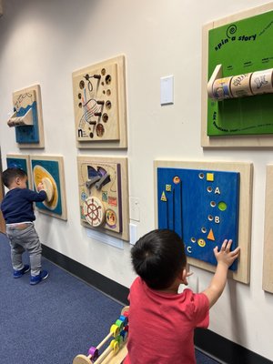 CUPERTINO LIBRARY - Updated December 2025 - 190 Photos & 231 Reviews ...