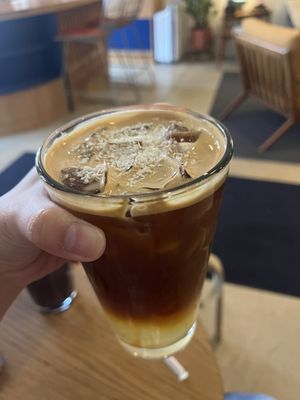 Arriviste Coffee Roasters — Shadyside by null