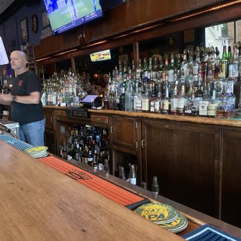 The Kensington Pub - Bar - New American Near Me - Cleveland, Ohio The Kensington Pub - Bar - New American Near Me - Cleveland, Ohio