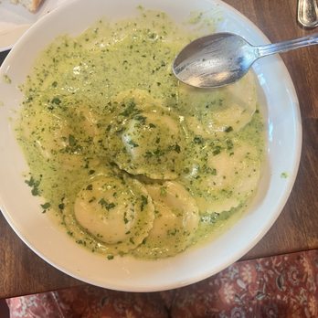 Tomatina - Cheese Ravioli with Creamy Pesto - Italian Near Me - San Jose, California Tomatina - Cheese Ravioli with Creamy Pesto - Italian Near Me - San Jose, California