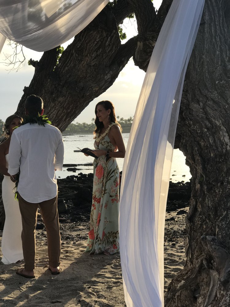 Dennis Garcia aka BIGISLESMILE Logo