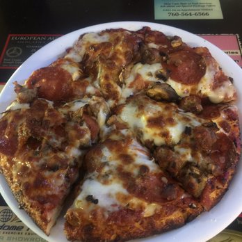 Billy Q's - PMS Pizza!! Dee-Lish!!!! - Pizza Near Me - Palm Desert, California