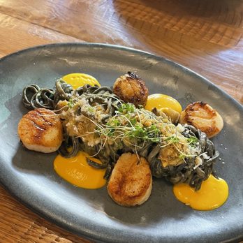 Plank Provisions - Sea scallops - Seafood Near Me - Austin, Texas Plank Provisions - Sea scallops - Seafood Near Me - Austin, Texas