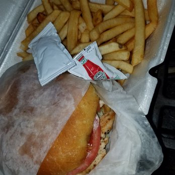 Gorham House of Pizza - The chicken sandwich plate with grilled chicken - Pizza Near Me - Gorham, Maine Gorham House of Pizza - The chicken sandwich plate with grilled chicken - Pizza Near Me - Gorham, Maine