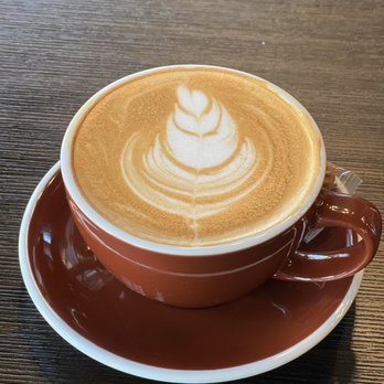 Team Car Cafe - Latte Regular - Coffee & Tea Near Me - Memphis, Tennessee