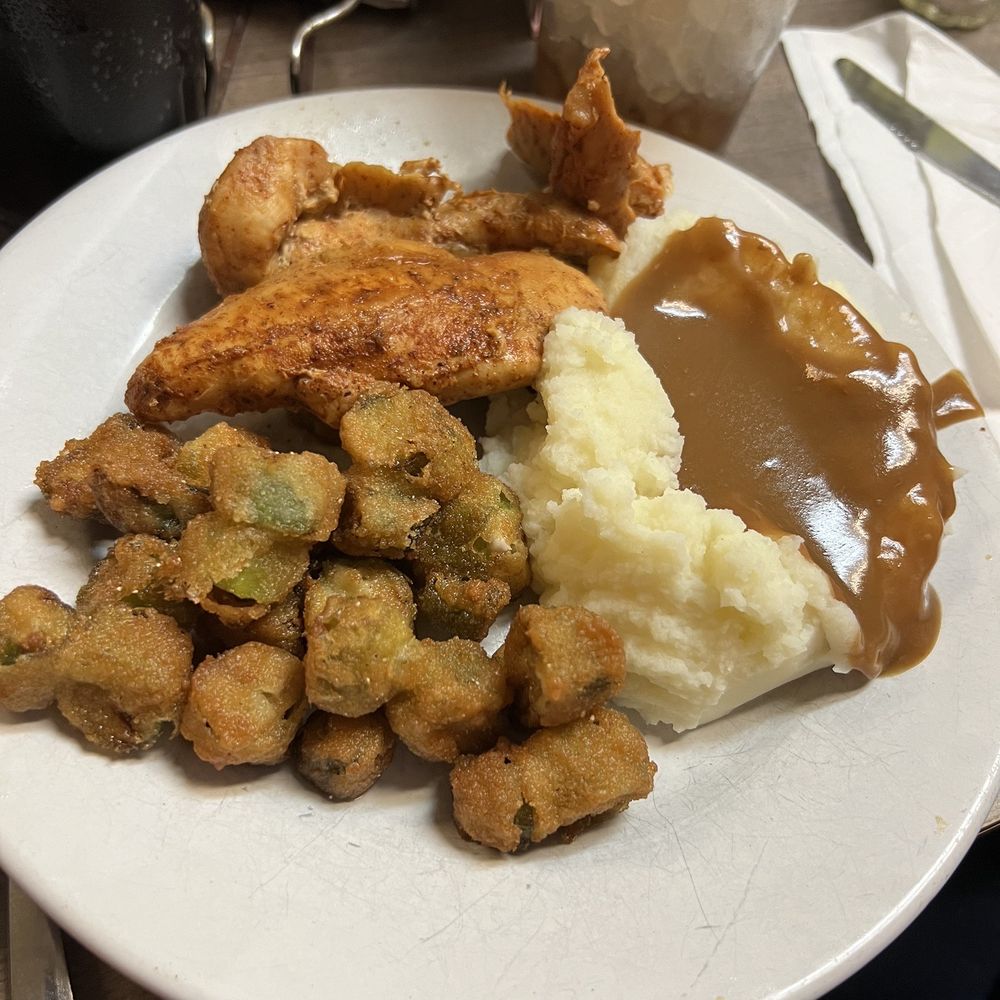 City Cafe - Grilled Chicken - American Near Me - Northport, Alabama