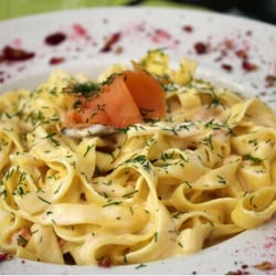 Apollinaire - Tagliatelles au saumon