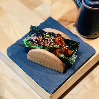 Sugo Hand Roll Bar - Eel - Sushi Bars Near Me - Seattle, Washington