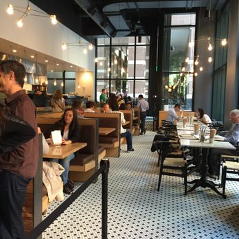 Split - Interior - Breakfast & Brunch Near Me - San Francisco, California