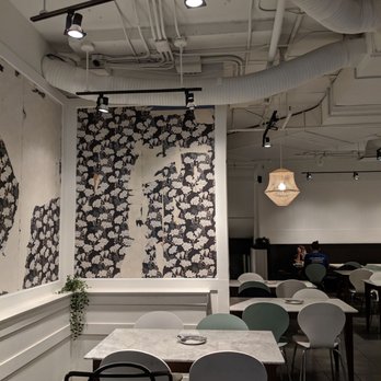 MajesThé - The decor - Asian Fusion Near Me - Montreal, Quebec
