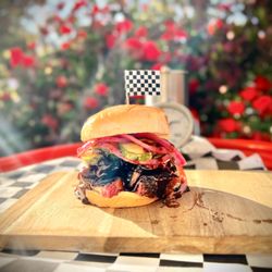 Lofi Smoke & Grill - Chopped & Screwed - Brisket Sandwich