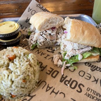 Viva Chicken - Rotisserie chicken with cilantro rice and mild sauce - Chicken Shop Near Me - Summerville, South Carolina Viva Chicken - Rotisserie chicken with cilantro rice and mild sauce - Chicken Shop Near Me - Summerville, South Carolina