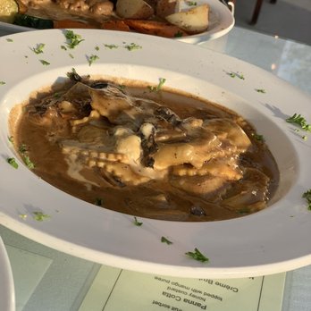 Luna Restaurant - Mushroom Ravioli - Italian Near Me - Concord, California Luna Restaurant - Mushroom Ravioli - Italian Near Me - Concord, California