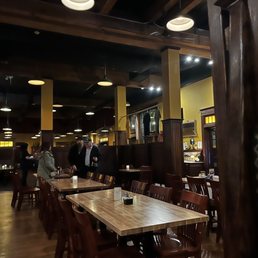 Bar Bar