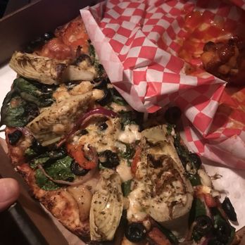 Abby's Legendary Pizza - Righteous veggie pizza - Pizza Near Me - Newport, Oregon