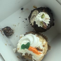 Freezer burned cupcakes Freezer burned cupcakes