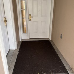 Grand Crown Resorts - Filthy walkways