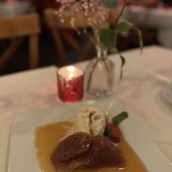 Fugato - Apple dessert with ice cream - Mediterranean Near Me - Coral Gables, Florida