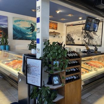 Blue Water - Seafood Near Me - San Diego, California