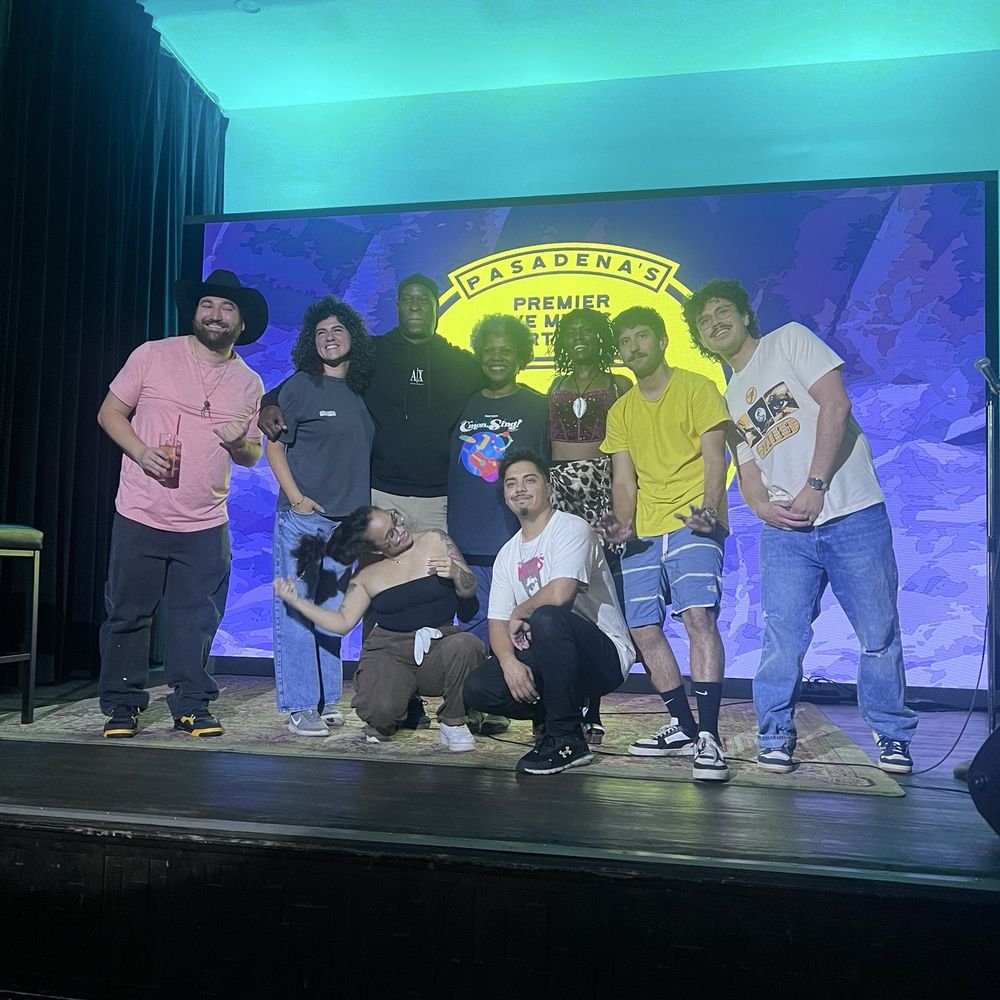 Comedy crew!