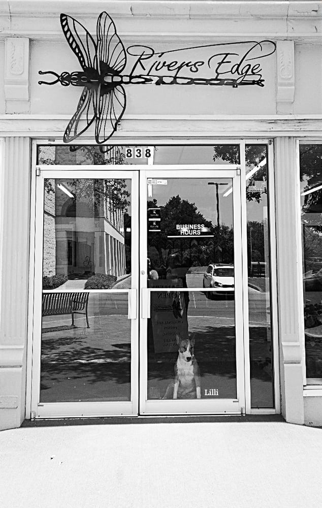 RIVERS EDGE GALLERY Updated September 2024 14 Photos 832 Water St