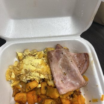 Colada Cuban Cafe - Scrambled eggs with ham and breakfast potatoes - Cuban Near Me - Fort Lauderdale, Florida Colada Cuban Cafe - Scrambled eggs with ham and breakfast potatoes - Cuban Near Me - Fort Lauderdale, Florida