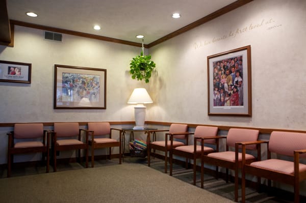 MASHNI DENTISTRY - Updated May 2024 - 13 Photos - 2121 Abbot Rd, East Lansing, Michigan 