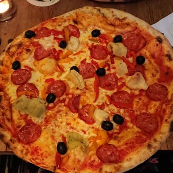 Sinans Cucina - Pizza Diavolo..riesig und lecker - Italian Near Me - Munich, BY Sinans Cucina - Pizza Diavolo..riesig und lecker - Italian Near Me - Munich, BY