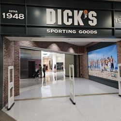 DICK'S Sporting Goods - The front