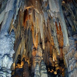 Cuevas de Valporquero