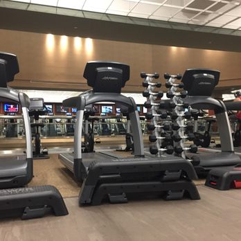 Life Time - Gyms Near Me - Phoenix, Arizona
