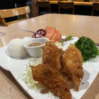 Sushi Zone - 3 item bento: Wakame, Salmon Sashimi, Fish Katsu - Sushi Bars Near Me - Livermore, California Sushi Zone - 3 item bento: Wakame, Salmon Sashimi, Fish Katsu - Sushi Bars Near Me - Livermore, California