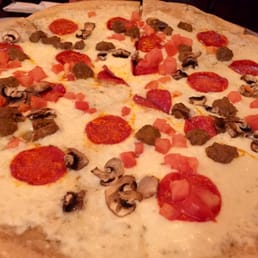 Gilroy Pizza