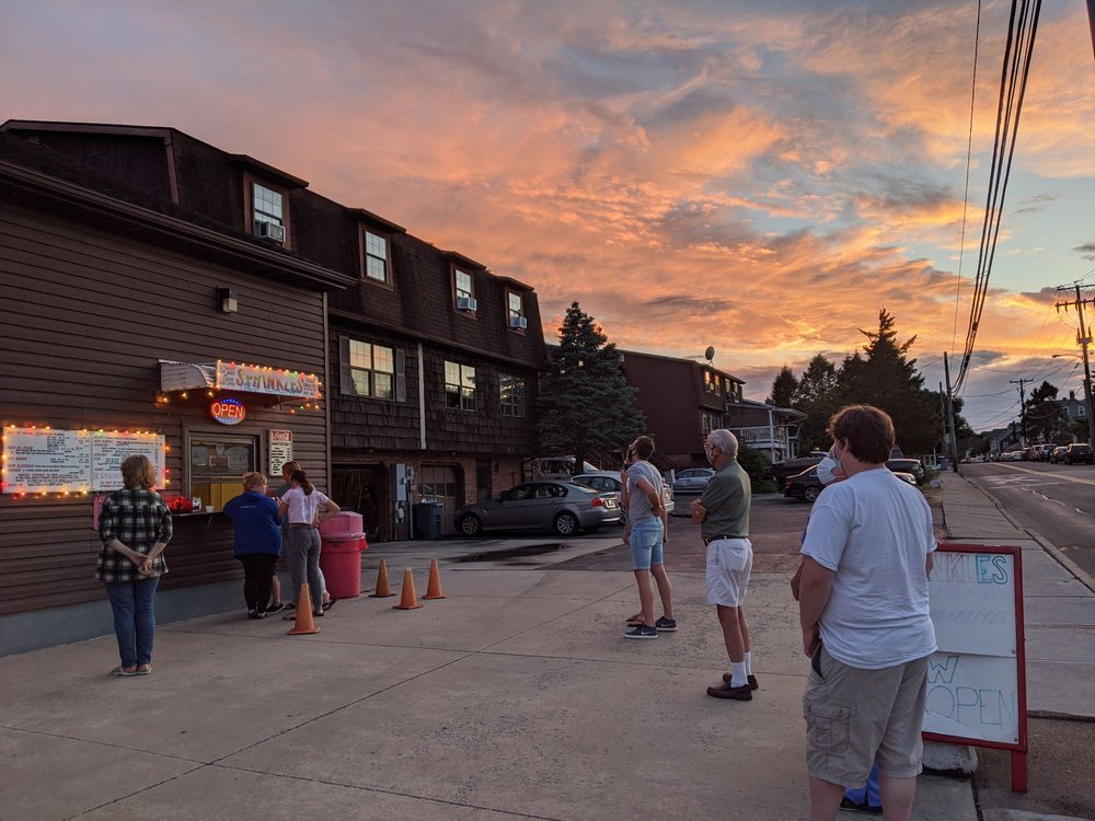 SPRINKLES ICE CREAM SHOPPE - Updated July 2025 - 626 E Main St, Bath ...