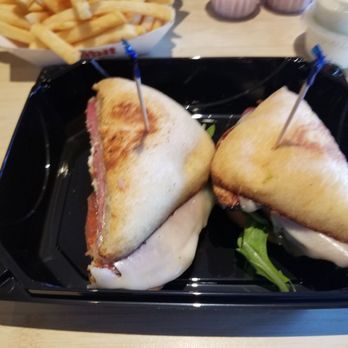 Habit Burger & Grill - Burgers Near Me - South Gate, California Habit Burger & Grill - Burgers Near Me - South Gate, California