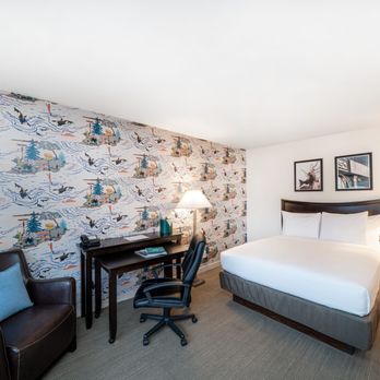 The Grove West Seattle Inn - In-room - Hotels Near Me - Seattle, Washington The Grove West Seattle Inn - In-room - Hotels Near Me - Seattle, Washington