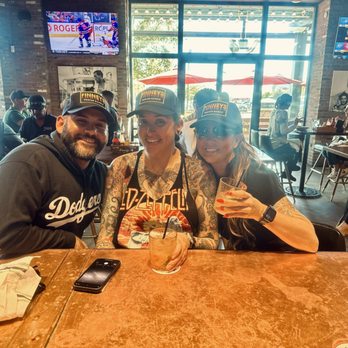 FINNEYS CRAFTHOUSE - PORTER RANCH - 1083 Photos & 635 Reviews - 20065 W ...