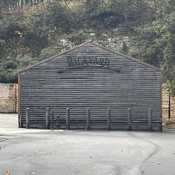 The Jack Daniel Distillery - Distilleries Near Me - Lynchburg, Tennessee The Jack Daniel Distillery - Distilleries Near Me - Lynchburg, Tennessee