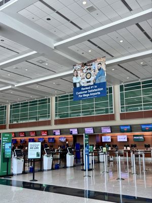 Minneapolis–Saint Paul International Airport by null