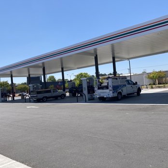 7-Eleven - Lots of pumps - Convenience Stores Near Me - Salisbury, North Carolina 7-Eleven - Lots of pumps - Convenience Stores Near Me - Salisbury, North Carolina