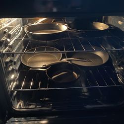 Nice Appliance - Oven holds enough cast iron n frying pans for a variety! Has Convection Bake n Convection Broil!!! Air Frier n Self Clean