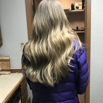 True Colors Hair - Although I did appreciate my hair after the first time she did it, I felt it wasn't quite as blonde as I'd hoped - Hair Salons Near Me - Anchorage, Alaska