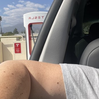 Tesla Supercharger - Burbank - EV Charging Stations Near Me - Burbank, California Tesla Supercharger - Burbank - EV Charging Stations Near Me - Burbank, California