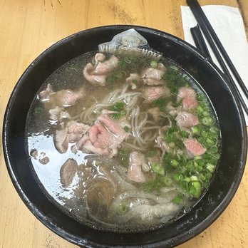 Viet Nom - Meatball + Boneless Short Rib Pho - Vietnamese Near Me - San Diego, California